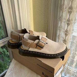 NEW Dr. Martens Jorge ll Mules